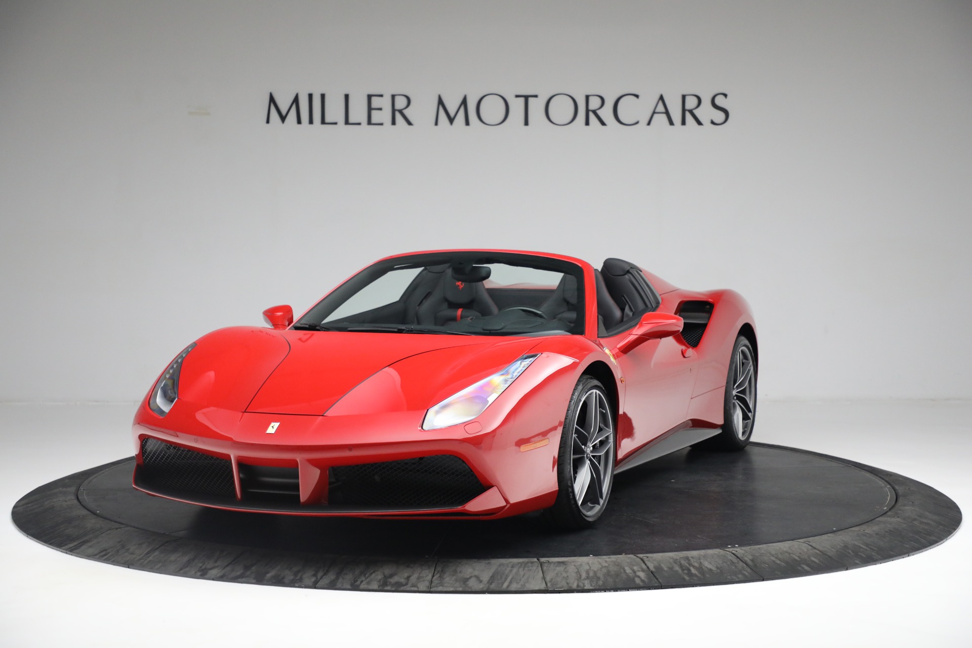 Used 2018 Ferrari 488 Spider for sale Sold at Alfa Romeo of Westport in Westport CT 06880 1