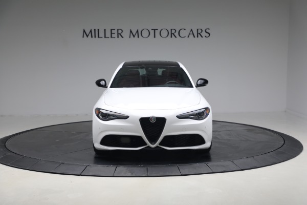 Used 2022 Alfa Romeo Giulia Veloce for sale Sold at Alfa Romeo of Westport in Westport CT 06880 12