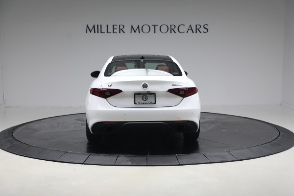 Used 2022 Alfa Romeo Giulia Veloce for sale Sold at Alfa Romeo of Westport in Westport CT 06880 6