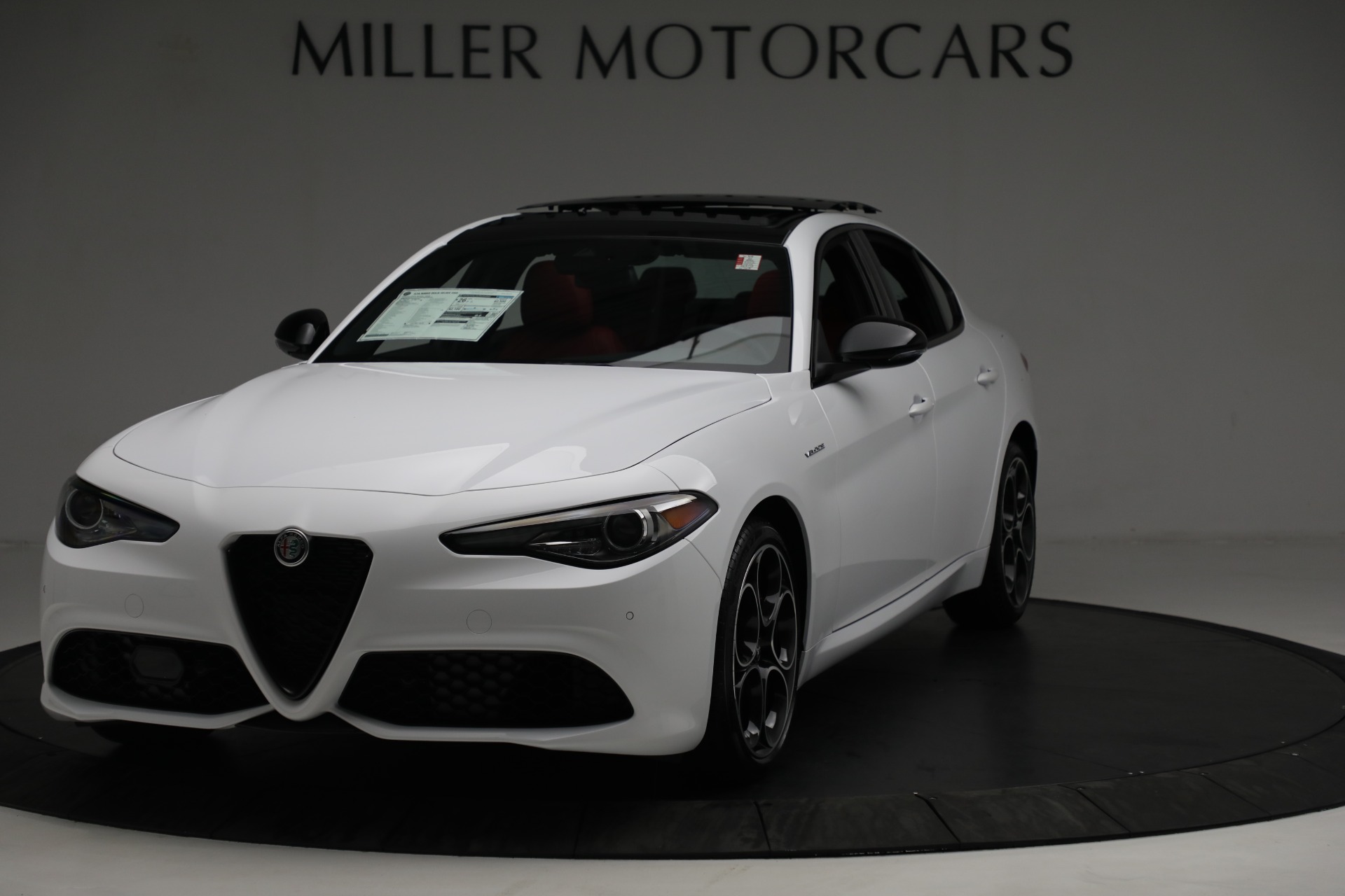 New 2022 Alfa Romeo Giulia Veloce for sale Sold at Alfa Romeo of Westport in Westport CT 06880 1