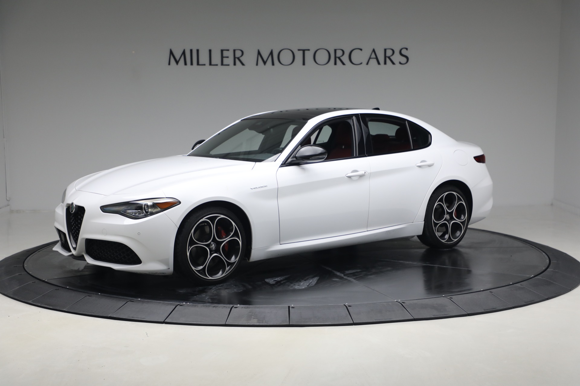 Used 2022 Alfa Romeo Giulia Veloce for sale Sold at Alfa Romeo of Westport in Westport CT 06880 1
