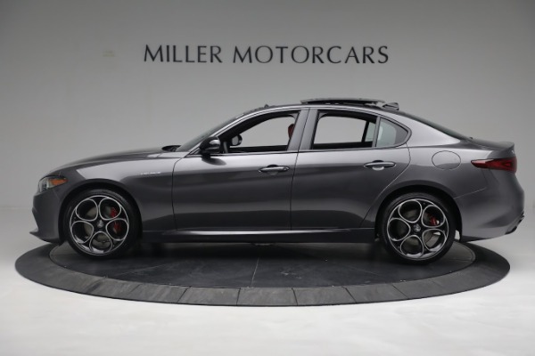 New 2022 Alfa Romeo Giulia Veloce for sale Sold at Alfa Romeo of Westport in Westport CT 06880 3