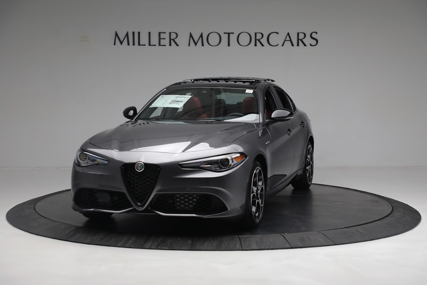 New 2022 Alfa Romeo Giulia Veloce for sale $55,820 at Alfa Romeo of Westport in Westport CT 06880 1