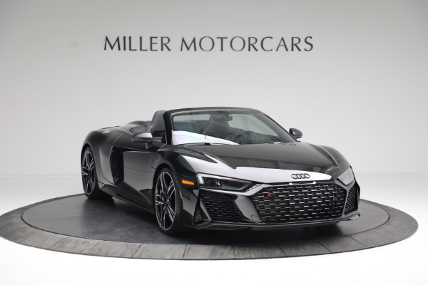 Used 2022 Audi R8 5.2 quattro V10 perform. Spyder for sale Call for price at Alfa Romeo of Westport in Westport CT 06880 11