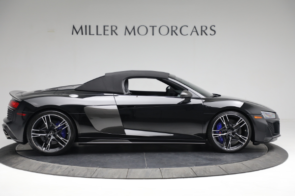 Used 2022 Audi R8 5.2 quattro V10 perform. Spyder for sale Sold at Alfa Romeo of Westport in Westport CT 06880 17