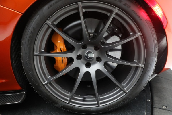 Used 2015 McLaren P1 for sale Call for price at Alfa Romeo of Westport in Westport CT 06880 20
