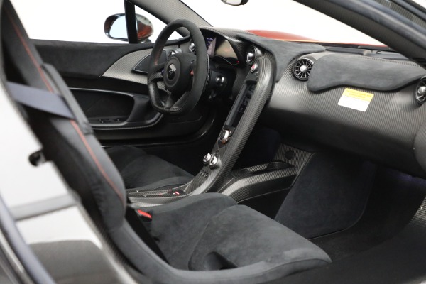 Used 2015 McLaren P1 for sale $2,000,000 at Alfa Romeo of Westport in Westport CT 06880 24