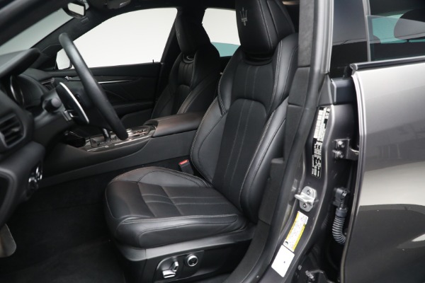 Used 2022 Maserati Levante Modena for sale $53,900 at Alfa Romeo of Westport in Westport CT 06880 14