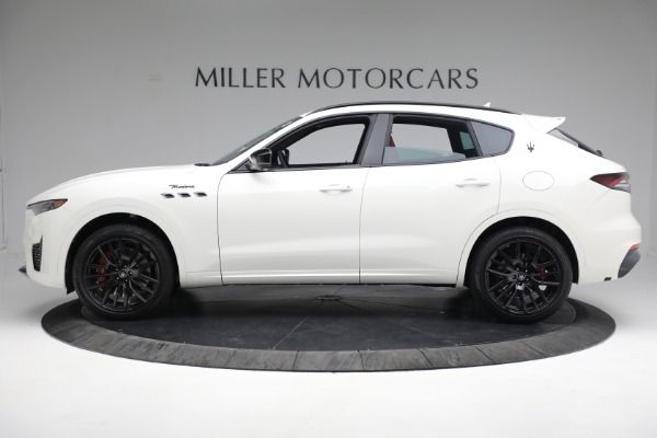 New 2022 Maserati Levante Modena for sale Call for price at Alfa Romeo of Westport in Westport CT 06880 3