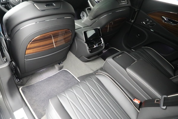 New 2022 Bentley Flying Spur W12 for sale Call for price at Alfa Romeo of Westport in Westport CT 06880 21