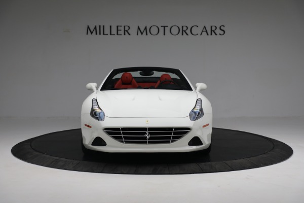 Used 2015 Ferrari California T for sale Sold at Alfa Romeo of Westport in Westport CT 06880 12