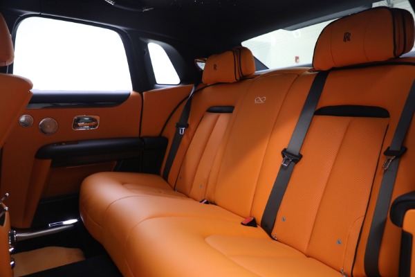 Used 2022 Rolls-Royce Ghost Black Badge for sale $394,895 at Alfa Romeo of Westport in Westport CT 06880 17