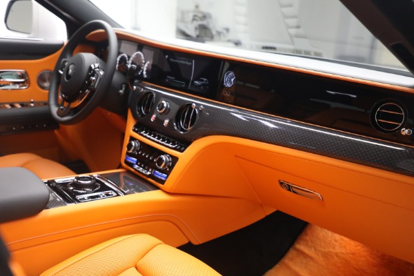 Used 2022 Rolls-Royce Ghost Black Badge for sale $394,895 at Alfa Romeo of Westport in Westport CT 06880 21