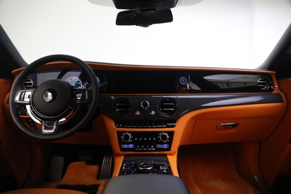 Used 2022 Rolls-Royce Black Badge Ghost for sale $359,900 at Alfa Romeo of Westport in Westport CT 06880 4