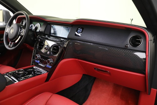 Used 2022 Rolls-Royce Black Badge Cullinan Black Badge for sale $369,900 at Alfa Romeo of Westport in Westport CT 06880 24