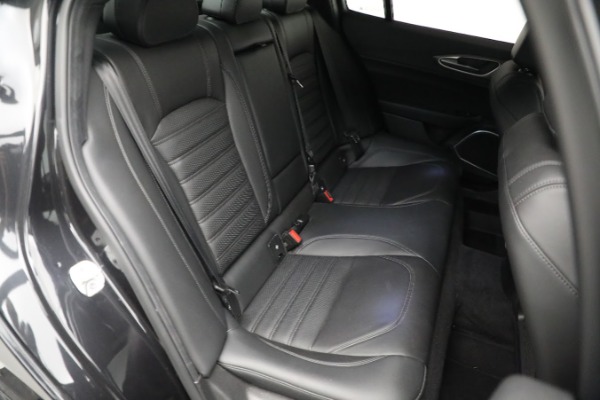 Used 2021 Alfa Romeo Giulia Ti Sport for sale $39,900 at Alfa Romeo of Westport in Westport CT 06880 17