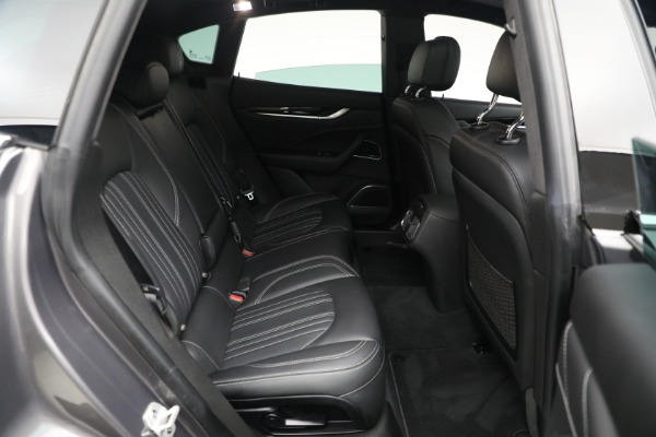 Used 2022 Maserati Levante Modena for sale $39,995 at Alfa Romeo of Westport in Westport CT 06880 16