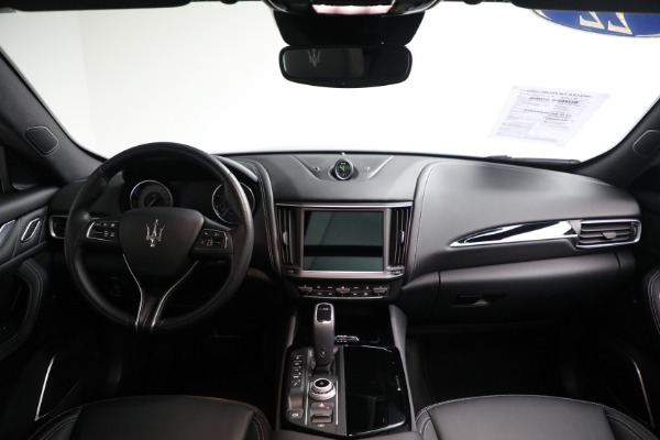 Used 2022 Maserati Levante Modena for sale $39,995 at Alfa Romeo of Westport in Westport CT 06880 18