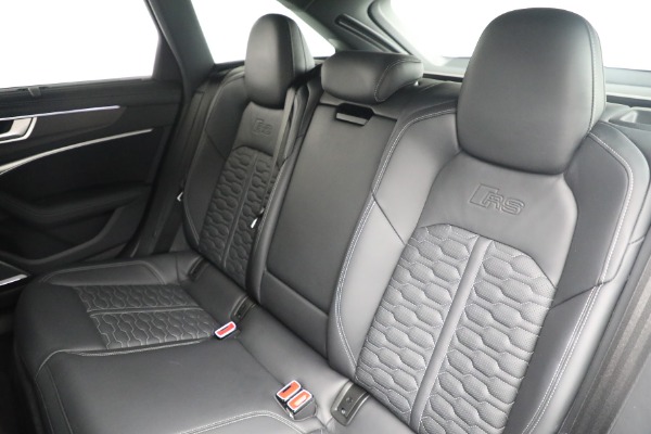 Used 2021 Audi RS 6 Avant 4.0T quattro Avant for sale Sold at Alfa Romeo of Westport in Westport CT 06880 19