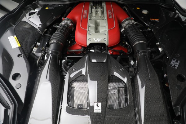 Used 2020 Ferrari 812 Superfast for sale $449,900 at Alfa Romeo of Westport in Westport CT 06880 19