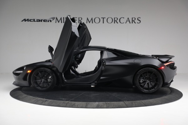 Used 2022 McLaren 720S Spider Performance for sale $369,900 at Alfa Romeo of Westport in Westport CT 06880 28