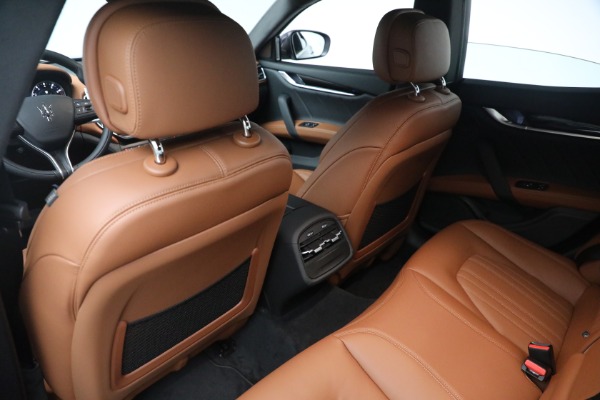 New 2022 Maserati Ghibli Modena Q4 for sale $99,755 at Alfa Romeo of Westport in Westport CT 06880 16