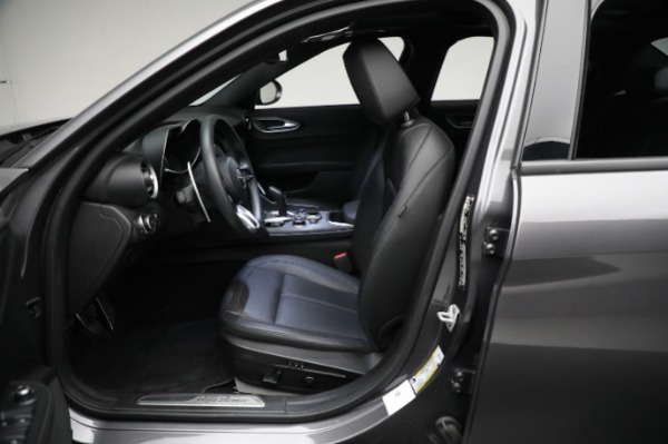 Used 2023 Alfa Romeo Giulia Sprint for sale Sold at Alfa Romeo of Westport in Westport CT 06880 28