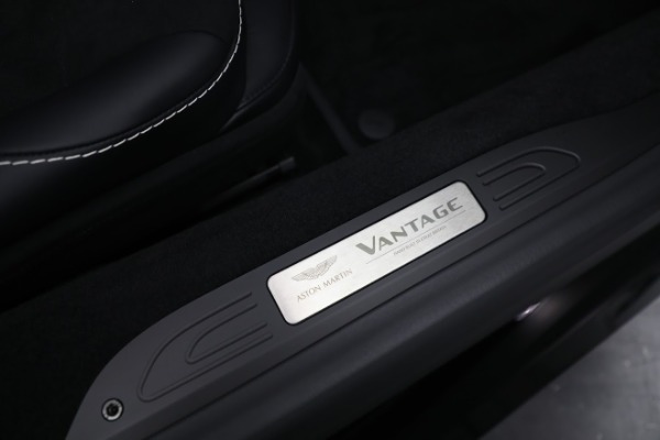 Used 2022 Aston Martin Vantage Coupe for sale Sold at Alfa Romeo of Westport in Westport CT 06880 18