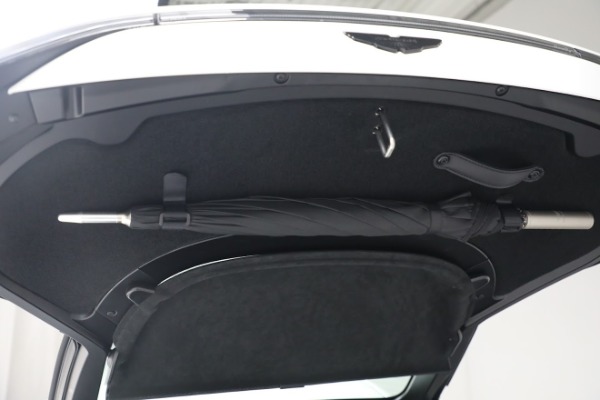 Used 2022 Aston Martin Vantage Coupe for sale $185,716 at Alfa Romeo of Westport in Westport CT 06880 21