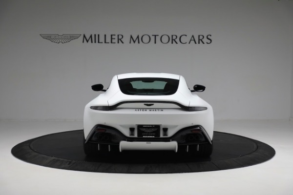 Used 2022 Aston Martin Vantage Coupe for sale $185,716 at Alfa Romeo of Westport in Westport CT 06880 5