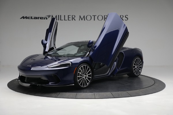 Used 2020 McLaren GT for sale $189,900 at Alfa Romeo of Westport in Westport CT 06880 13