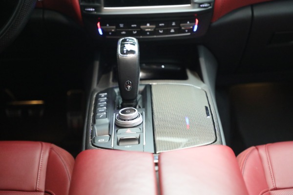 Used 2022 Maserati Levante Modena for sale $41,900 at Alfa Romeo of Westport in Westport CT 06880 15