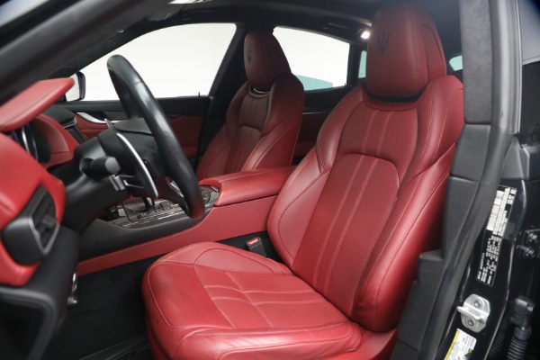 Used 2022 Maserati Levante Modena for sale $41,900 at Alfa Romeo of Westport in Westport CT 06880 17