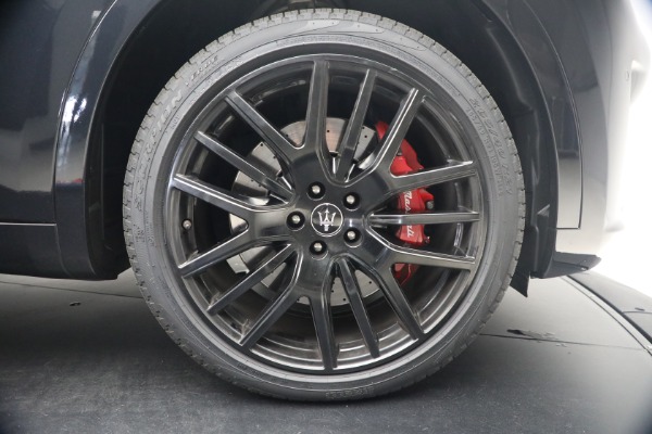 Used 2022 Maserati Levante Modena for sale $41,900 at Alfa Romeo of Westport in Westport CT 06880 25