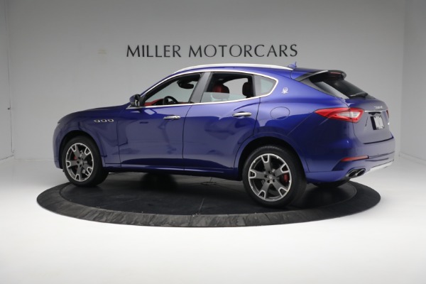 Used 2017 Maserati Levante for sale Sold at Alfa Romeo of Westport in Westport CT 06880 4