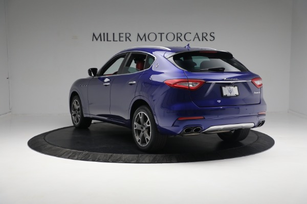 Used 2017 Maserati Levante for sale Sold at Alfa Romeo of Westport in Westport CT 06880 5