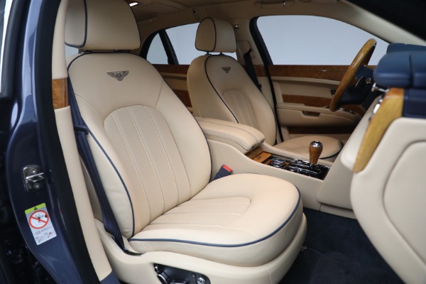 Used 2012 Bentley Mulsanne V8 for sale Sold at Alfa Romeo of Westport in Westport CT 06880 21