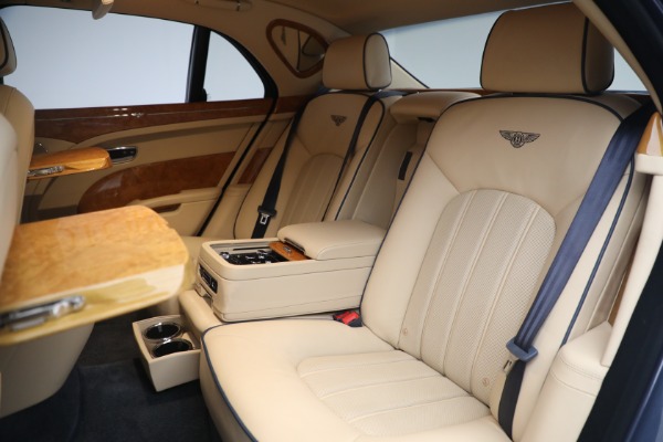 Used 2012 Bentley Mulsanne V8 for sale Sold at Alfa Romeo of Westport in Westport CT 06880 25