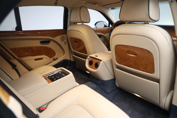 Used 2012 Bentley Mulsanne V8 for sale Sold at Alfa Romeo of Westport in Westport CT 06880 27