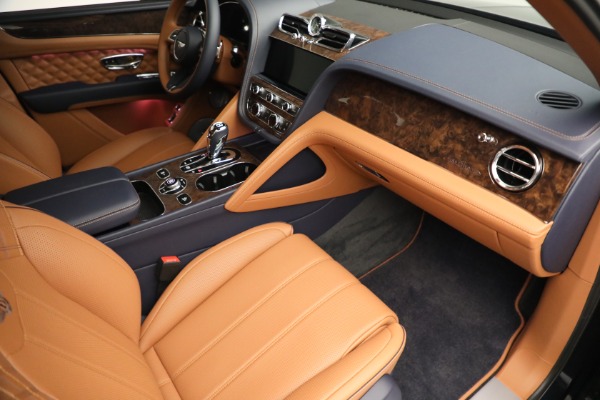 New 2022 Bentley Bentayga V8 First Edition for sale Sold at Alfa Romeo of Westport in Westport CT 06880 25