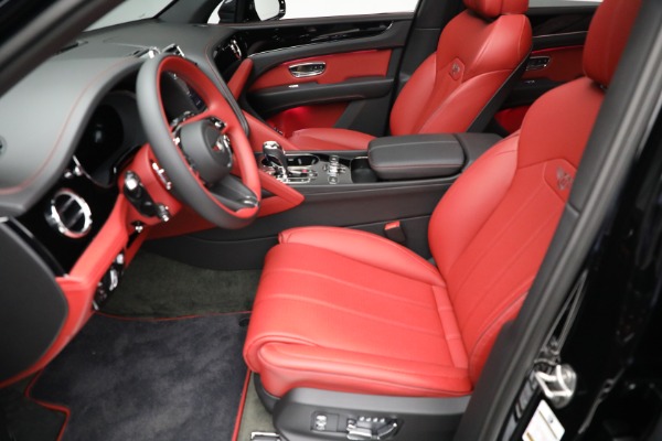New 2022 Bentley Bentayga V8 for sale Call for price at Alfa Romeo of Westport in Westport CT 06880 14