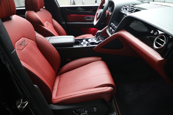 New 2022 Bentley Bentayga V8 for sale Call for price at Alfa Romeo of Westport in Westport CT 06880 17