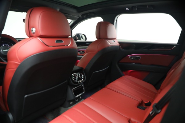 Used 2022 Bentley Bentayga V8 for sale $139,900 at Alfa Romeo of Westport in Westport CT 06880 22