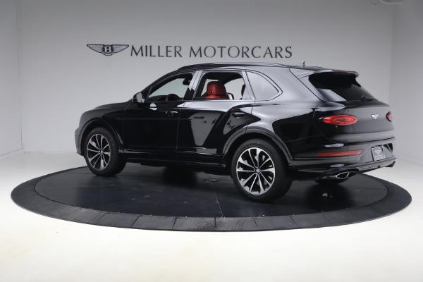 Used 2022 Bentley Bentayga V8 for sale $139,900 at Alfa Romeo of Westport in Westport CT 06880 4