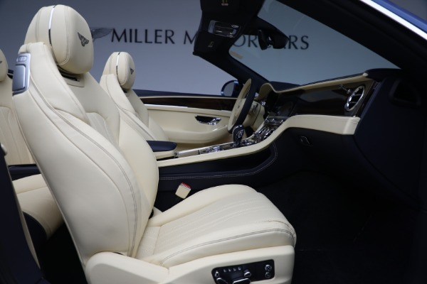 Used 2022 Bentley Continental GT V8 for sale $259,900 at Alfa Romeo of Westport in Westport CT 06880 28