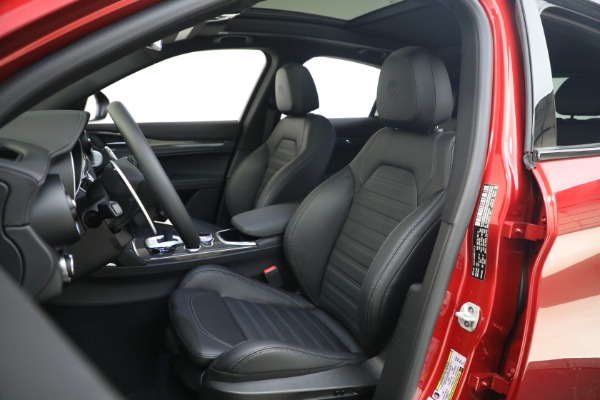 New 2023 Alfa Romeo Stelvio Quadrifoglio for sale $80,900 at Alfa Romeo of Westport in Westport CT 06880 13