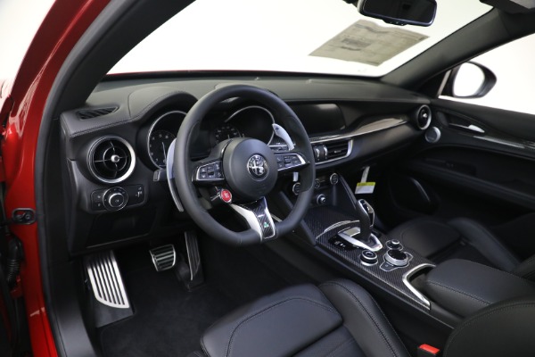 New 2023 Alfa Romeo Stelvio Quadrifoglio for sale $80,900 at Alfa Romeo of Westport in Westport CT 06880 15