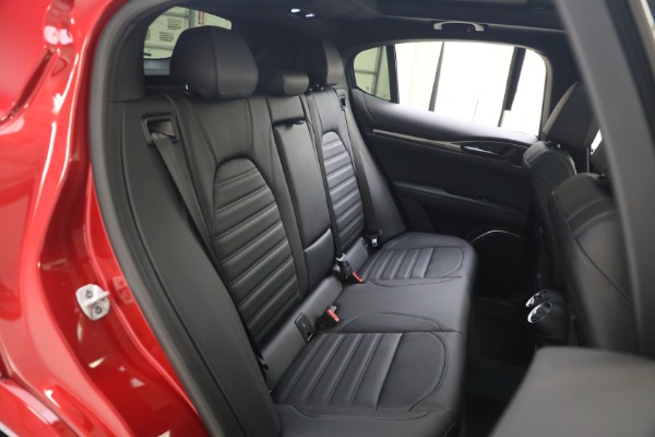 New 2023 Alfa Romeo Stelvio Quadrifoglio for sale $80,900 at Alfa Romeo of Westport in Westport CT 06880 21