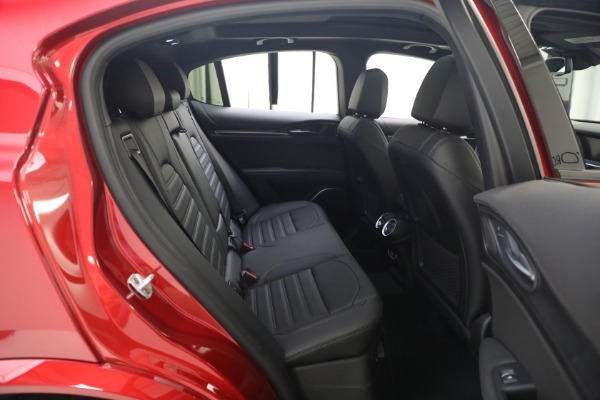 New 2023 Alfa Romeo Stelvio Quadrifoglio for sale $80,900 at Alfa Romeo of Westport in Westport CT 06880 22