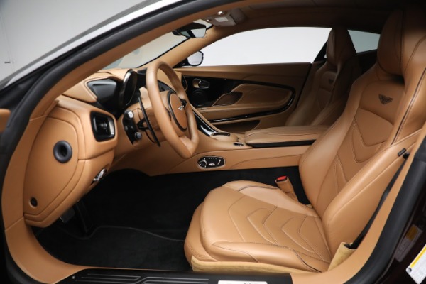 Used 2019 Aston Martin DBS Superleggera for sale $289,900 at Alfa Romeo of Westport in Westport CT 06880 11